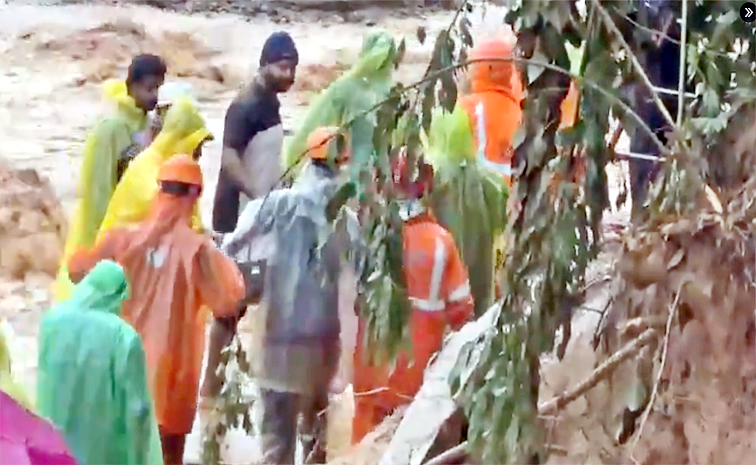 Massive Landslides Hit Kerala's Wayanad District: Photos11