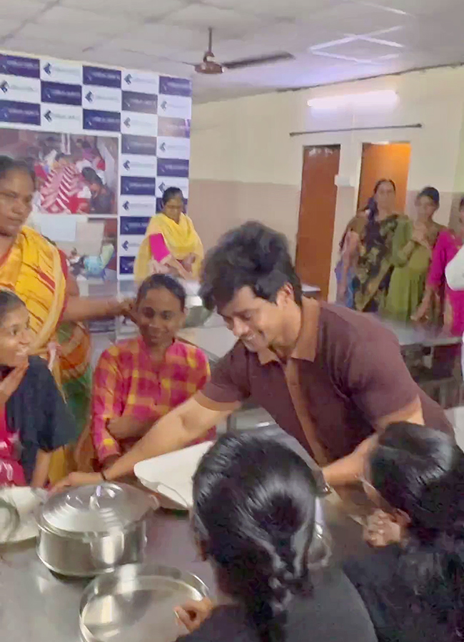 Mehaboob Dil Se birthday celebration Photos10