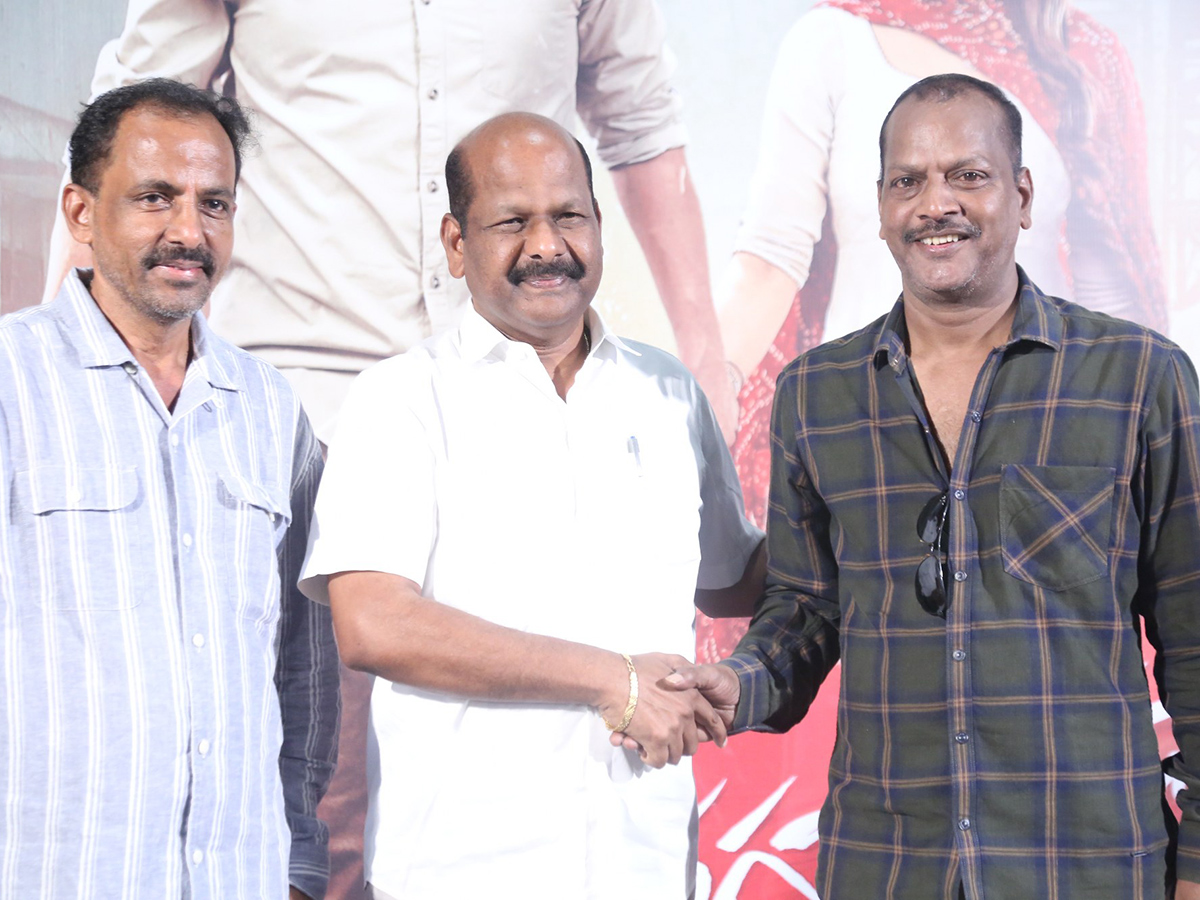Tiragabadara Saami Movie Press Meet Photos6