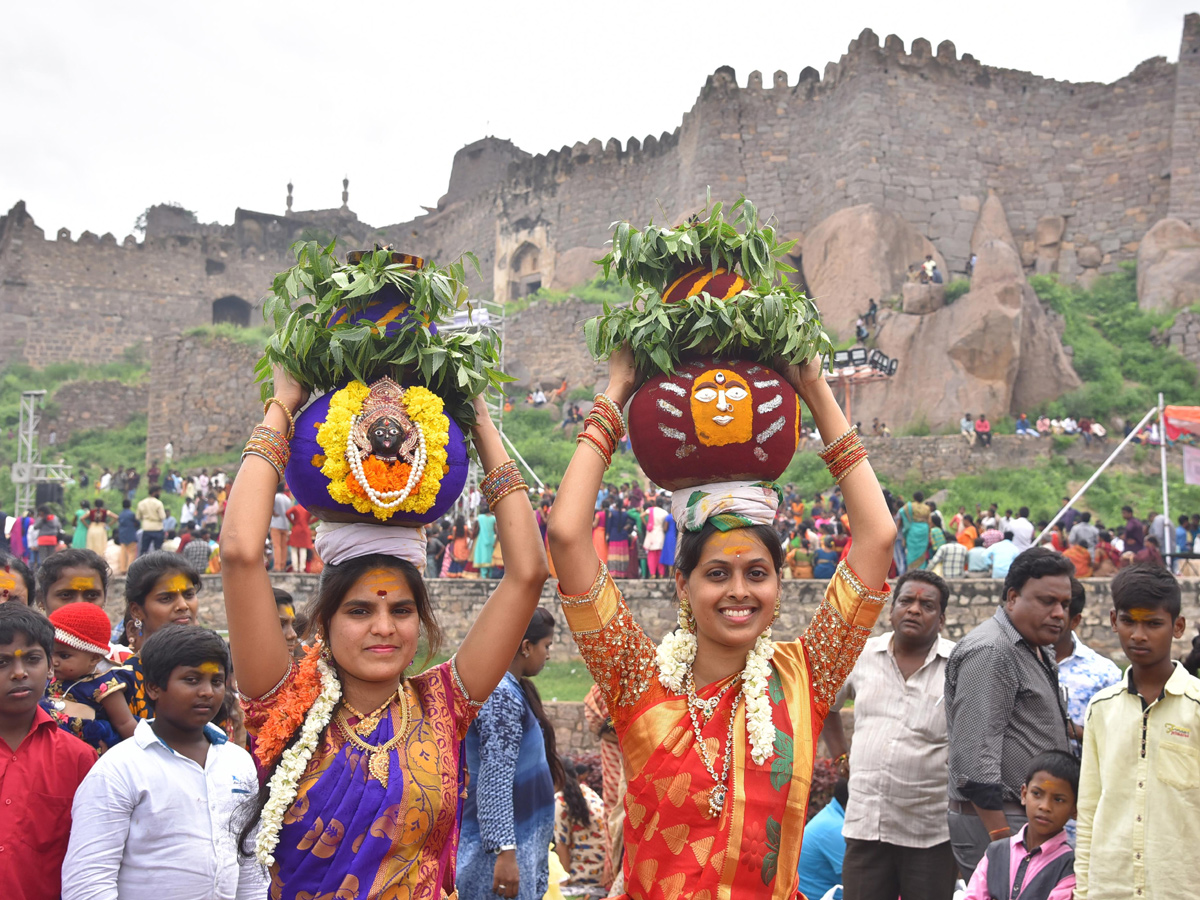 Telangana Bonalu 2024 Start Photos1