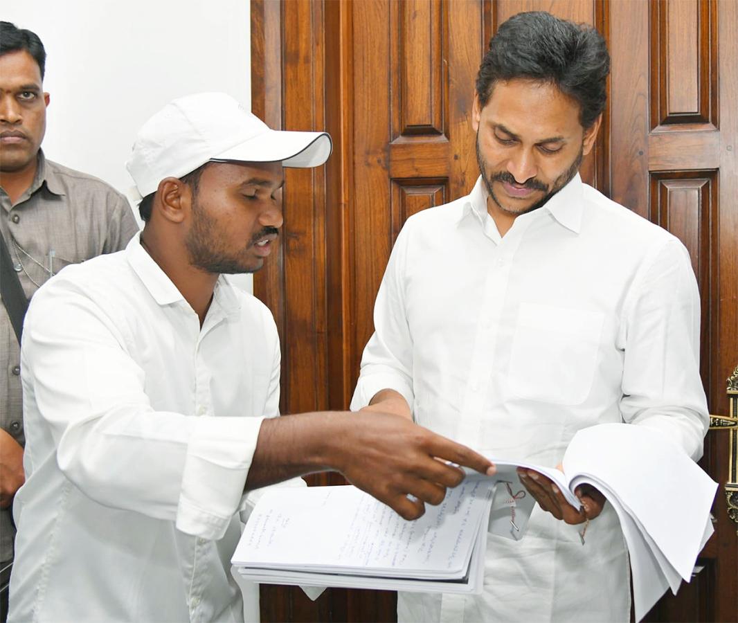 YS Jagan Meets YSRCP Activities At Camp Office Photos21