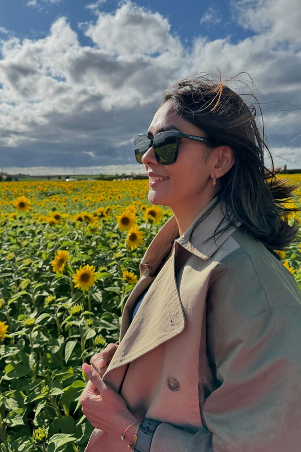 Mrunal Thakur Stunning Photos In Flower Garden Goes Viral2