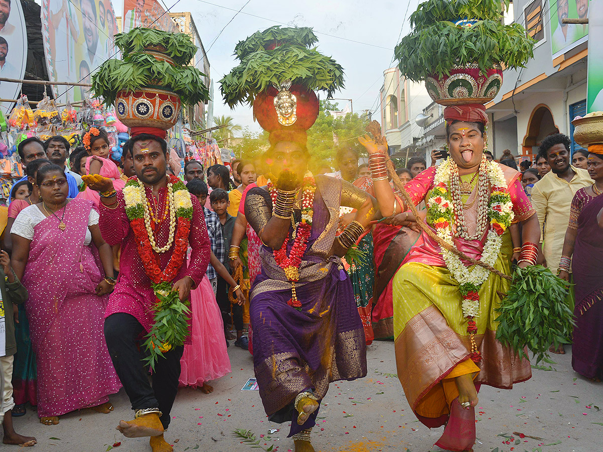 Bonalu Celebrations at Nalgonda District Photos19