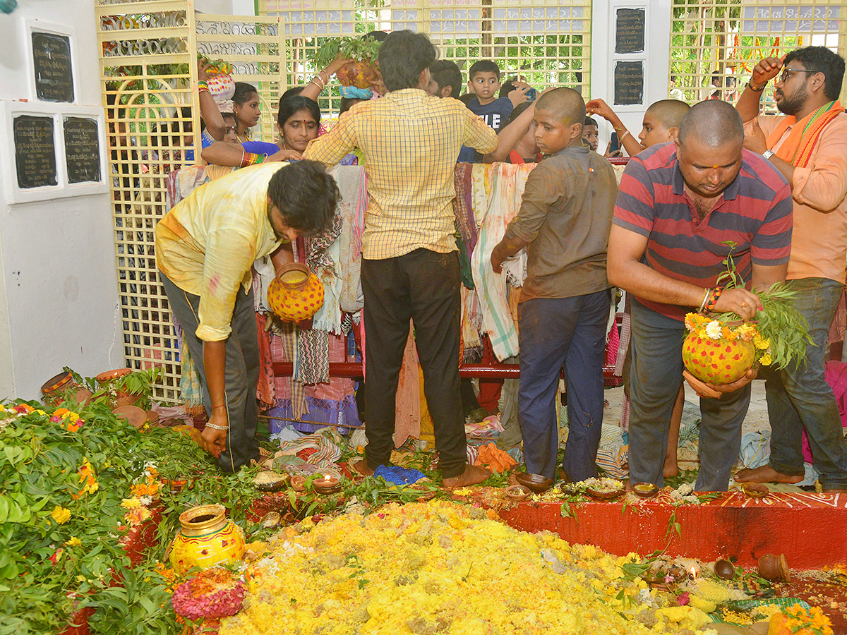 Bonalu Celebrations at Nalgonda District Photos22