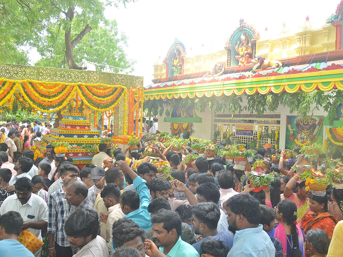 Bonalu Celebrations at Nalgonda District Photos32