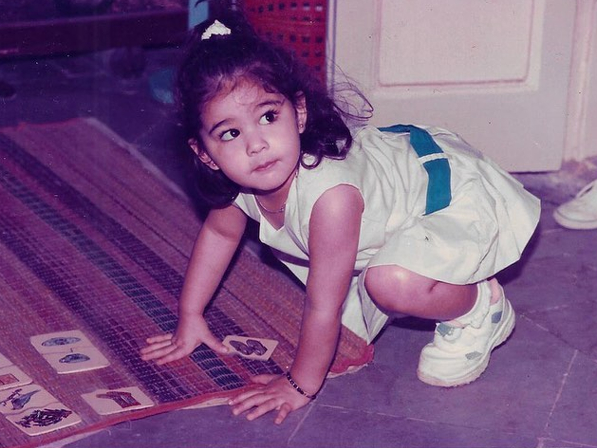 Bollywood Beauty Sara Ali Khan Birthday Special Rare Photo Gallery7