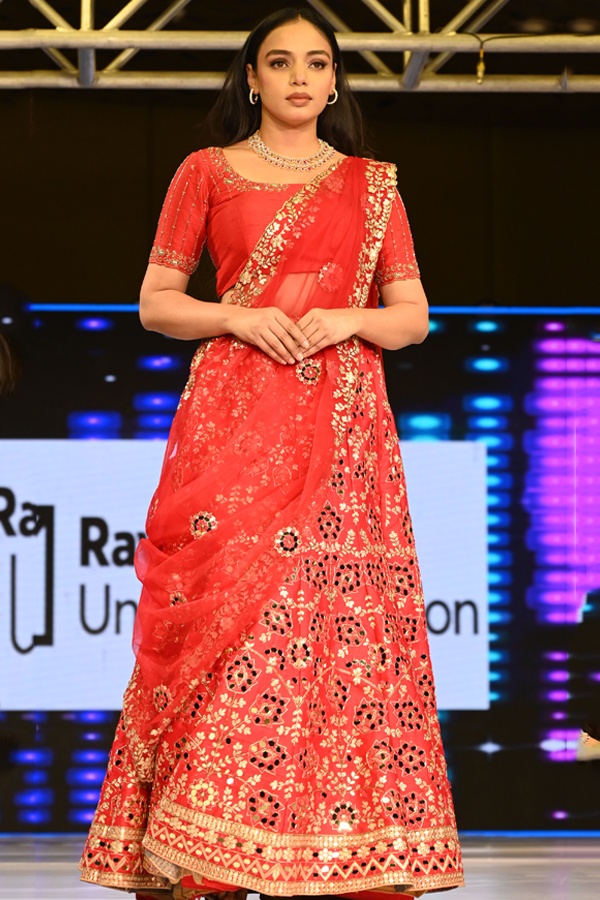 Models Rampwalk In Indi Western Outfits2