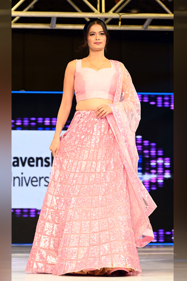 Models Rampwalk In Indi Western Outfits8