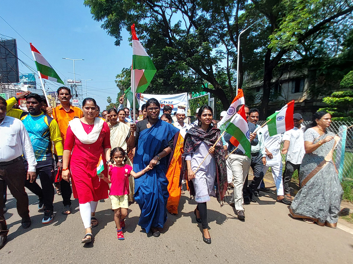 Har Ghar Tiranga Photos Goes Viral31