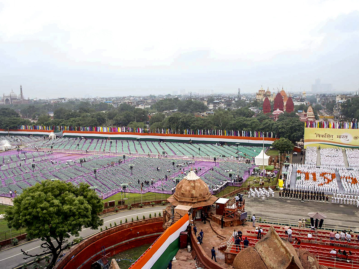 Rehearsal for the 78th Independence Day celebrations at Red Fort21
