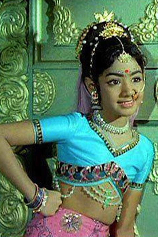 Legendary Actress Sridevi 61st Birthday Special Gallery6