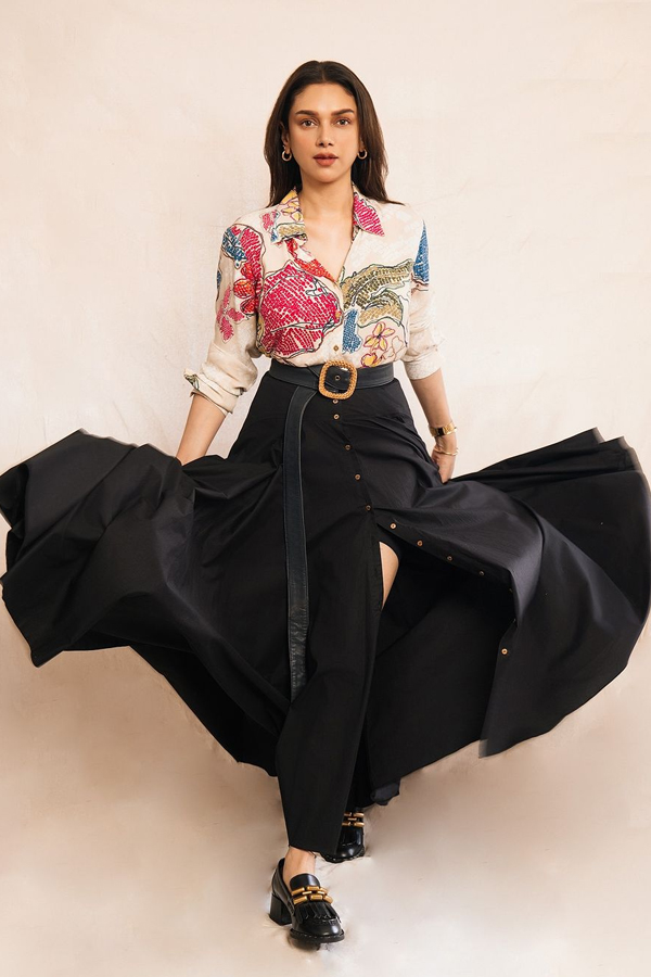 Heeramandi Beauty Aditi Rao Hydari Latest Looks In Western Dress11