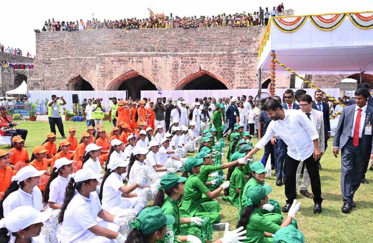Independence Day Celebrations At Golconda Fort Hyderabad Photos2