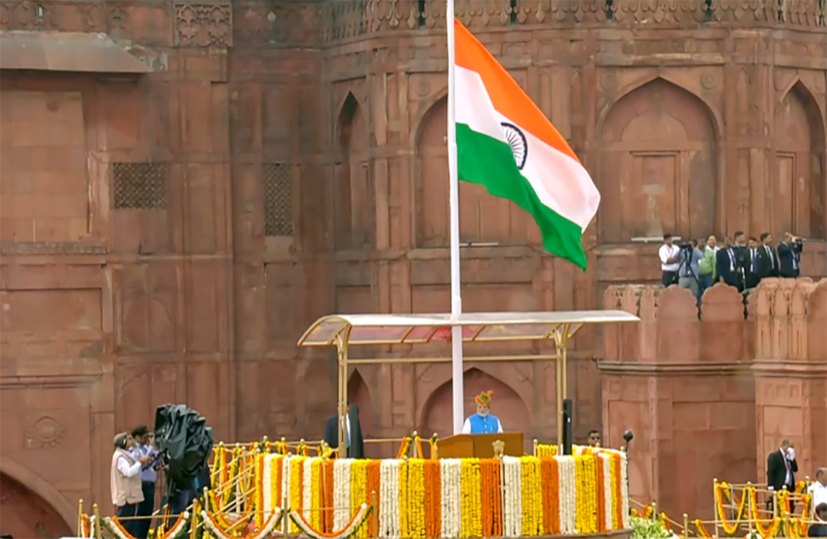 Independence Day 2024 PM Modi Flag Hoisting Live Updates1