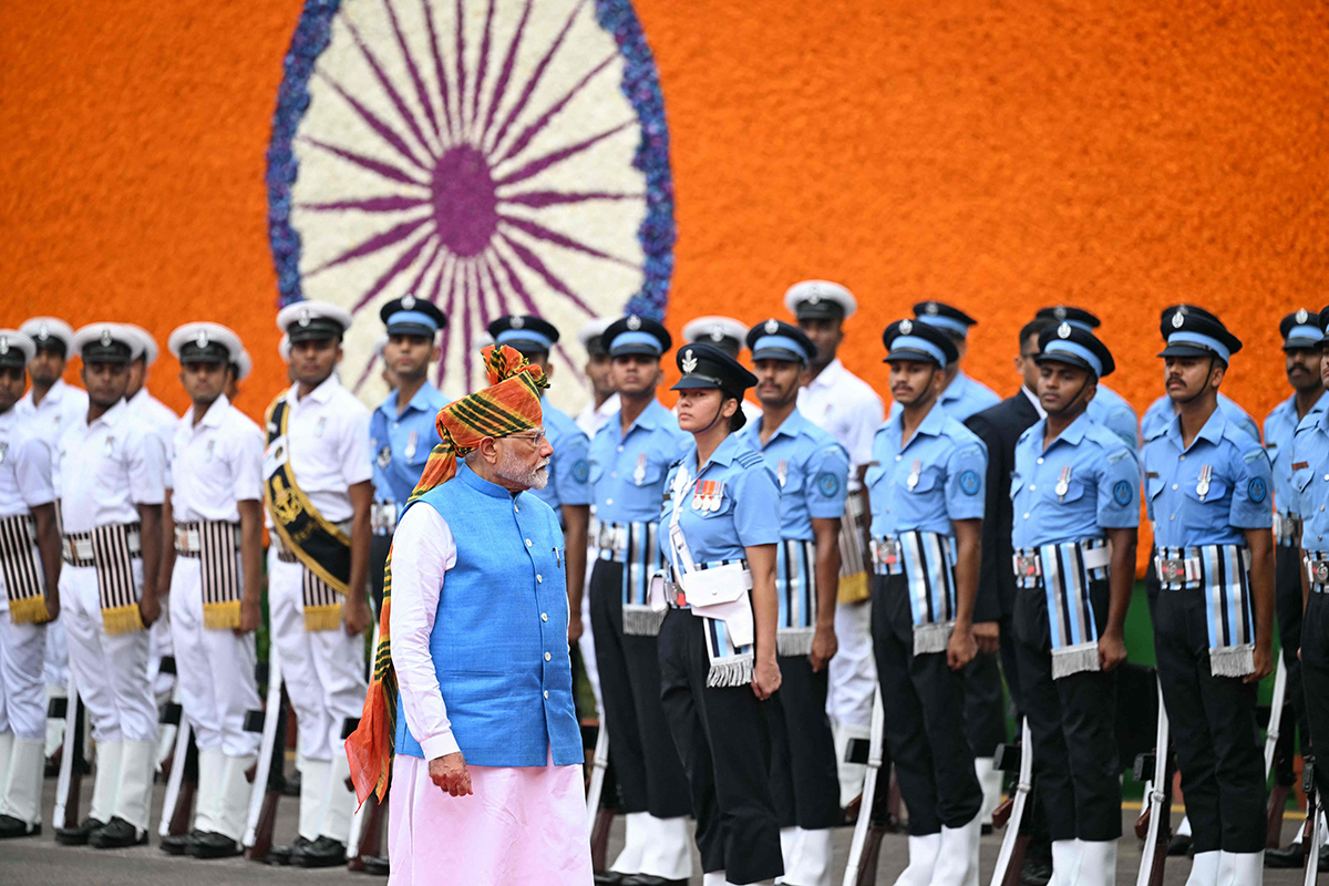 Independence Day 2024 PM Modi Flag Hoisting Live Updates16
