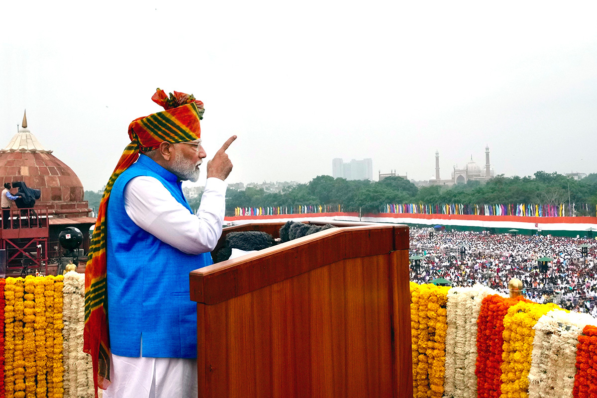 Independence Day 2024 PM Modi Flag Hoisting Live Updates28