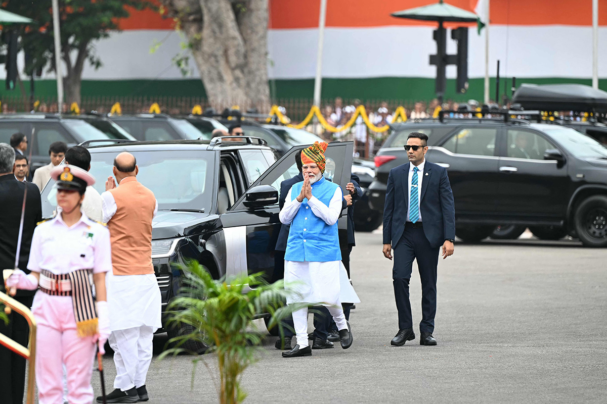 Independence Day 2024 PM Modi Flag Hoisting Live Updates4