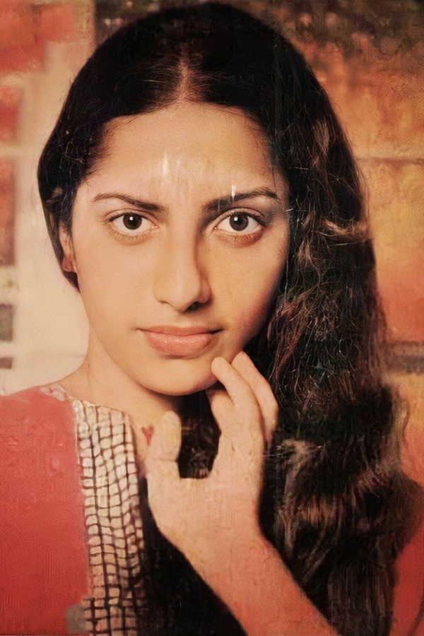 Actress Suhasini Maniratnam Birthday Special Gallery5