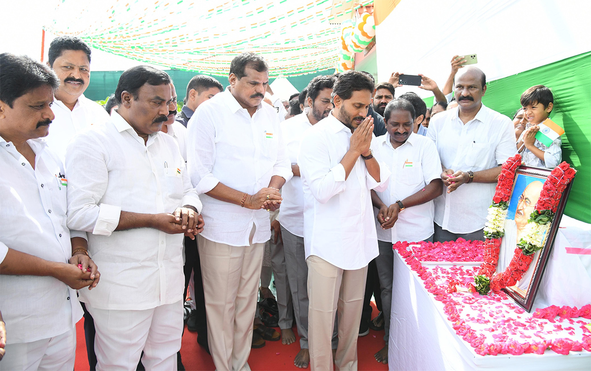 YS Jagan Participates in 78th Independence Day Celebrations3