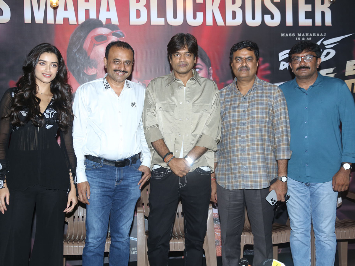 Ravi Teja Mr Bachchan Movie Success Celebrations Photos28
