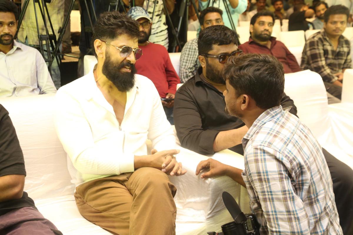 Chiyaan Vikram Thangalaan Movie Thanks Meet Photos7