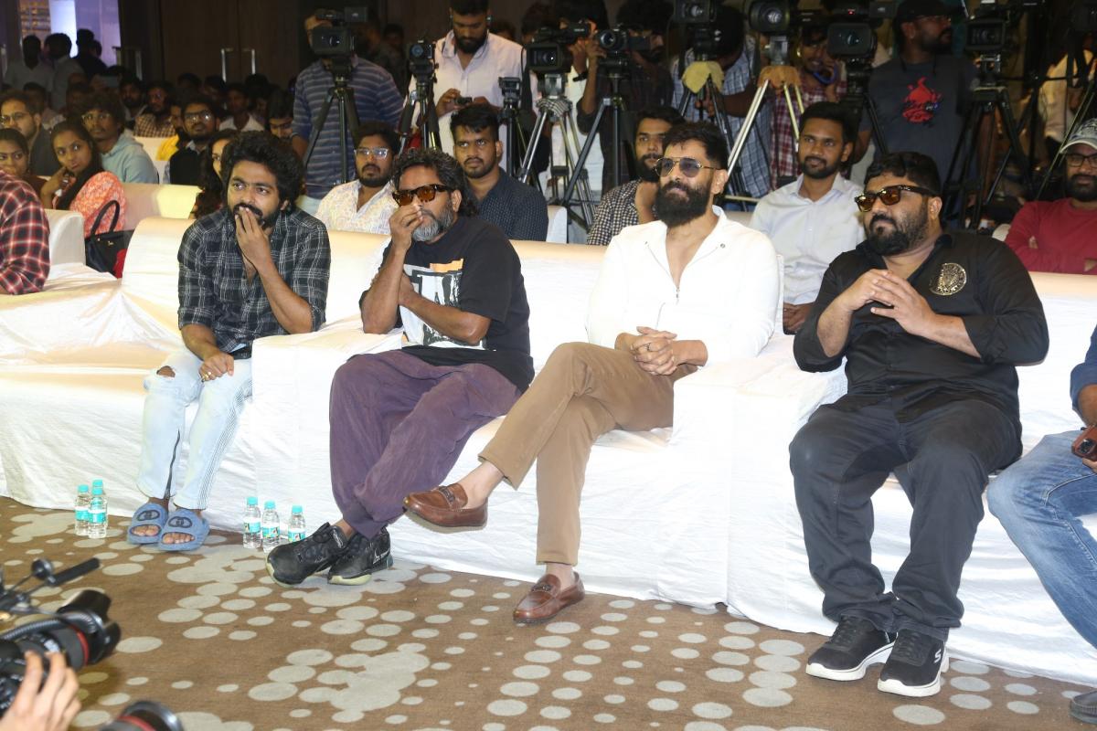 Chiyaan Vikram Thangalaan Movie Thanks Meet Photos13