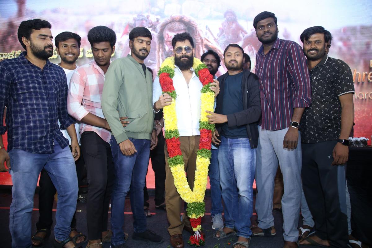Chiyaan Vikram Thangalaan Movie Thanks Meet Photos25
