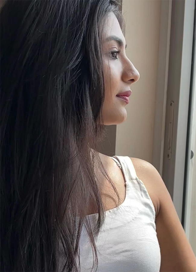AAY Movie Actress Nayan Sarika HD Photos16