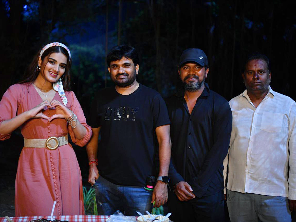 Nidhhi Agerwal Birthday Celebration On Sets of Prabhas Raja Saab2