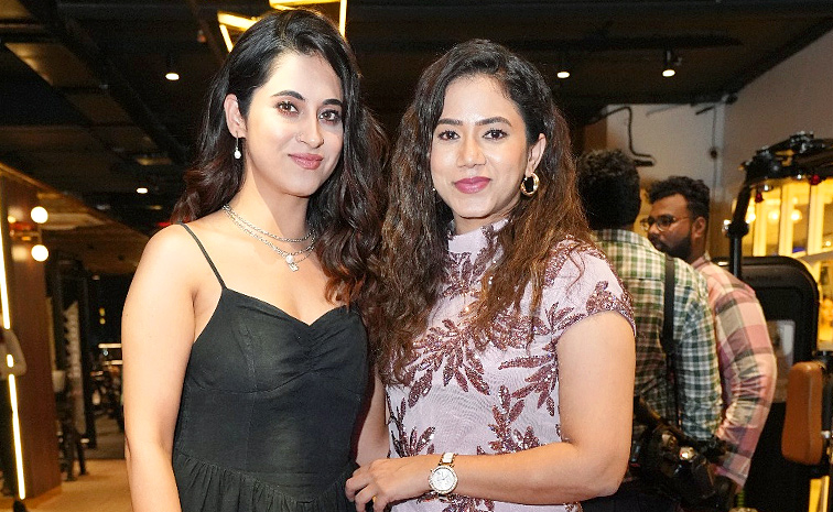 Miss And Mrs Strong and Beautiful curtain raiser press meet Photos9