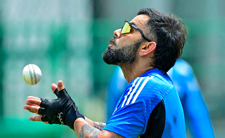 Gambhir And Kohli Share Light Moment in Practice ahead of the IND vs SL ODI Series Photos19