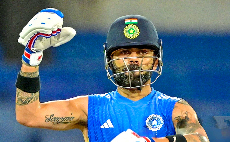 Gambhir And Kohli Share Light Moment in Practice ahead of the IND vs SL ODI Series Photos13