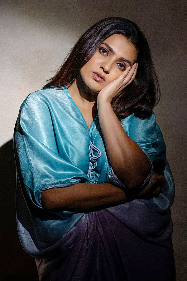 Interesting Facts About Thangalaan Actress Parvathy Thiruvothu Photos14
