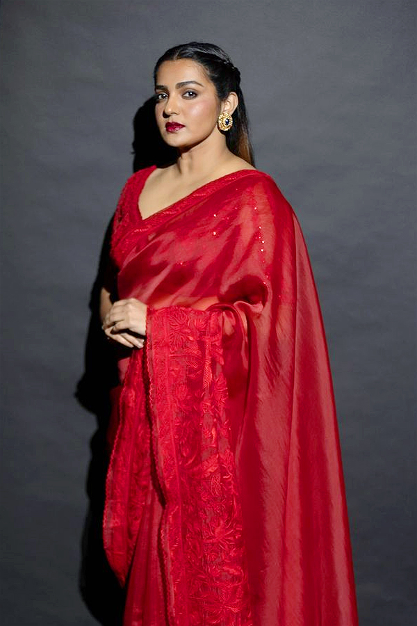 Interesting Facts About Thangalaan Actress Parvathy Thiruvothu Photos18