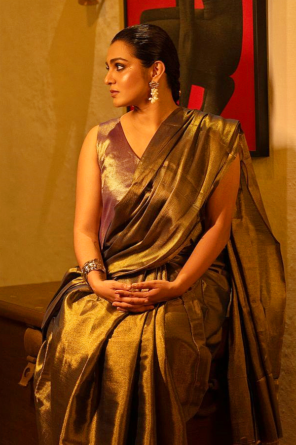 Interesting Facts About Thangalaan Actress Parvathy Thiruvothu Photos26