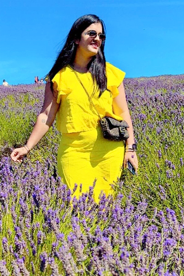Suryakumar Yadav Wife Devisha Shetty Shares London Vacation Photos5