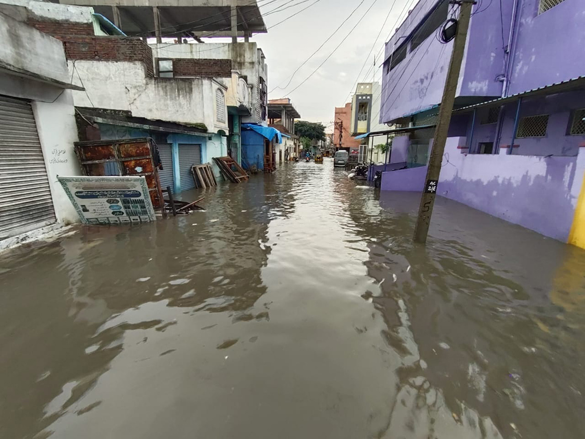heavy rains in telangana 2024 photos11
