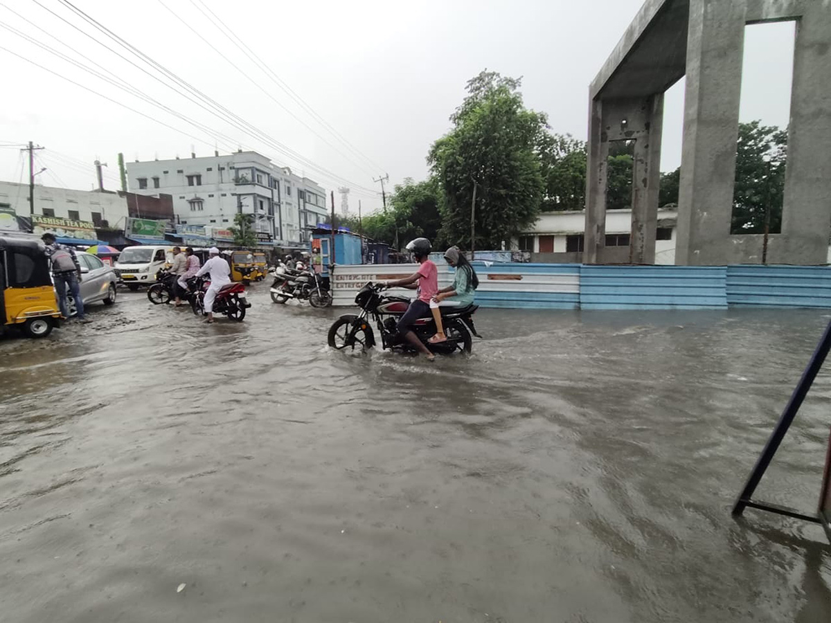heavy rains in telangana 2024 photos19