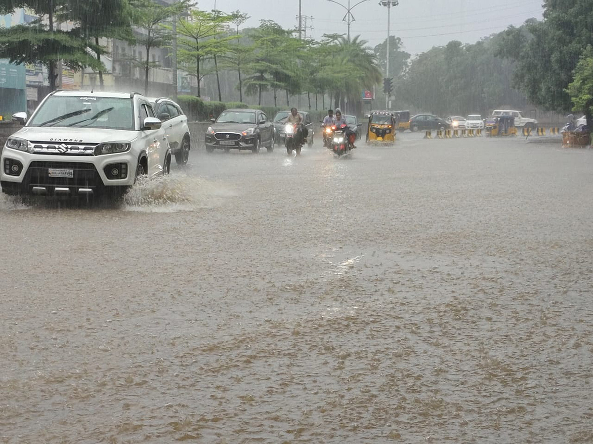 heavy rains in telangana 2024 photos7