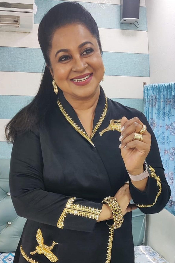 Actress Radikaa Sarathkumar Birthday Special Gallery12