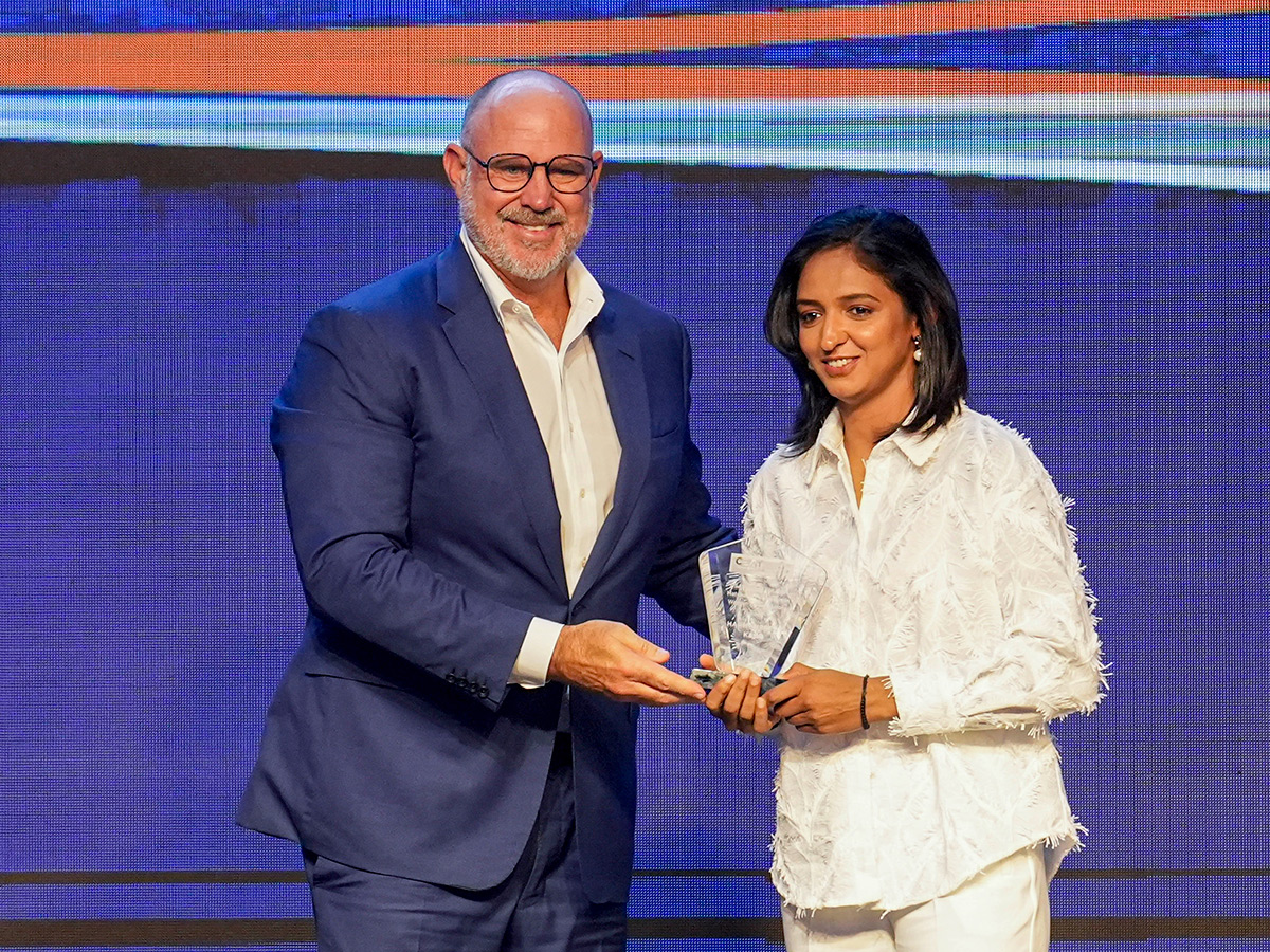 CEAT Cricket Award function in Mumbai Photos9