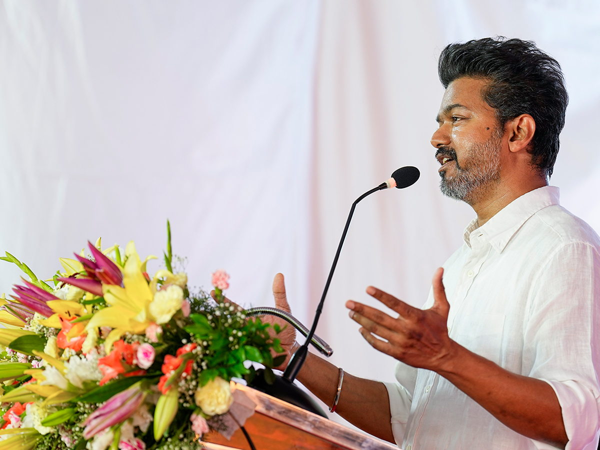 Tamilaga Vettri Kazhagam President Vijay during the party flag 20