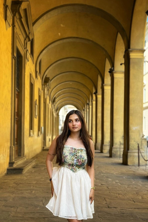 Actress Sai Ramya Pasupuleti Stunning Photos Goes Viral11