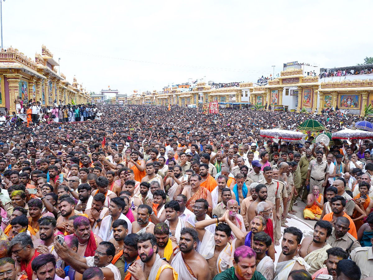 Sri Raghavendra Swamy Aradhana Mahotsavam at Mantralayam12
