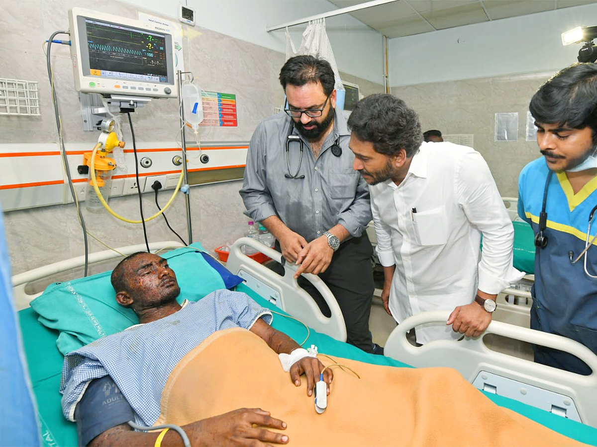 YS Jagan Visits Anakapalle Atchutapuram Sez Incident Photos 4