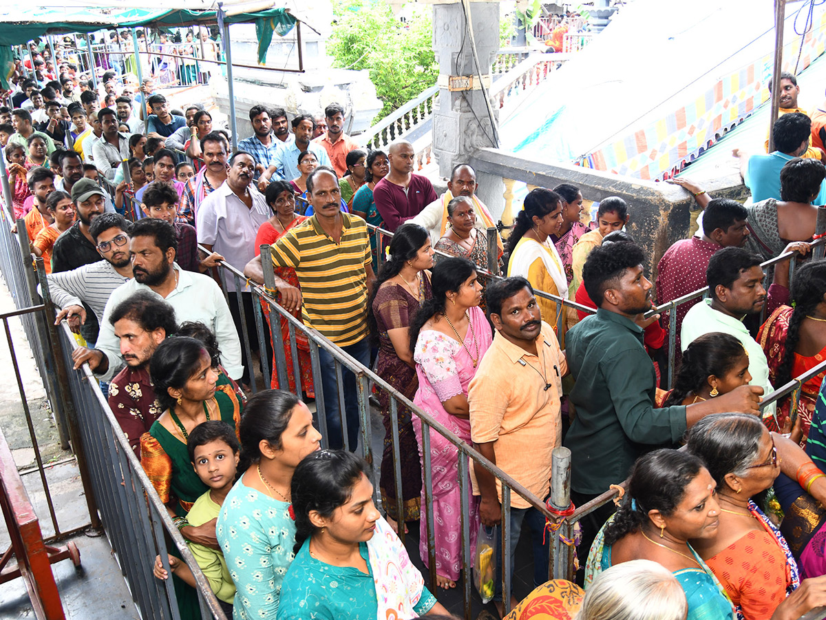 Varalakshmi Vratam performed atop Indrakeeladri Vijayawada38