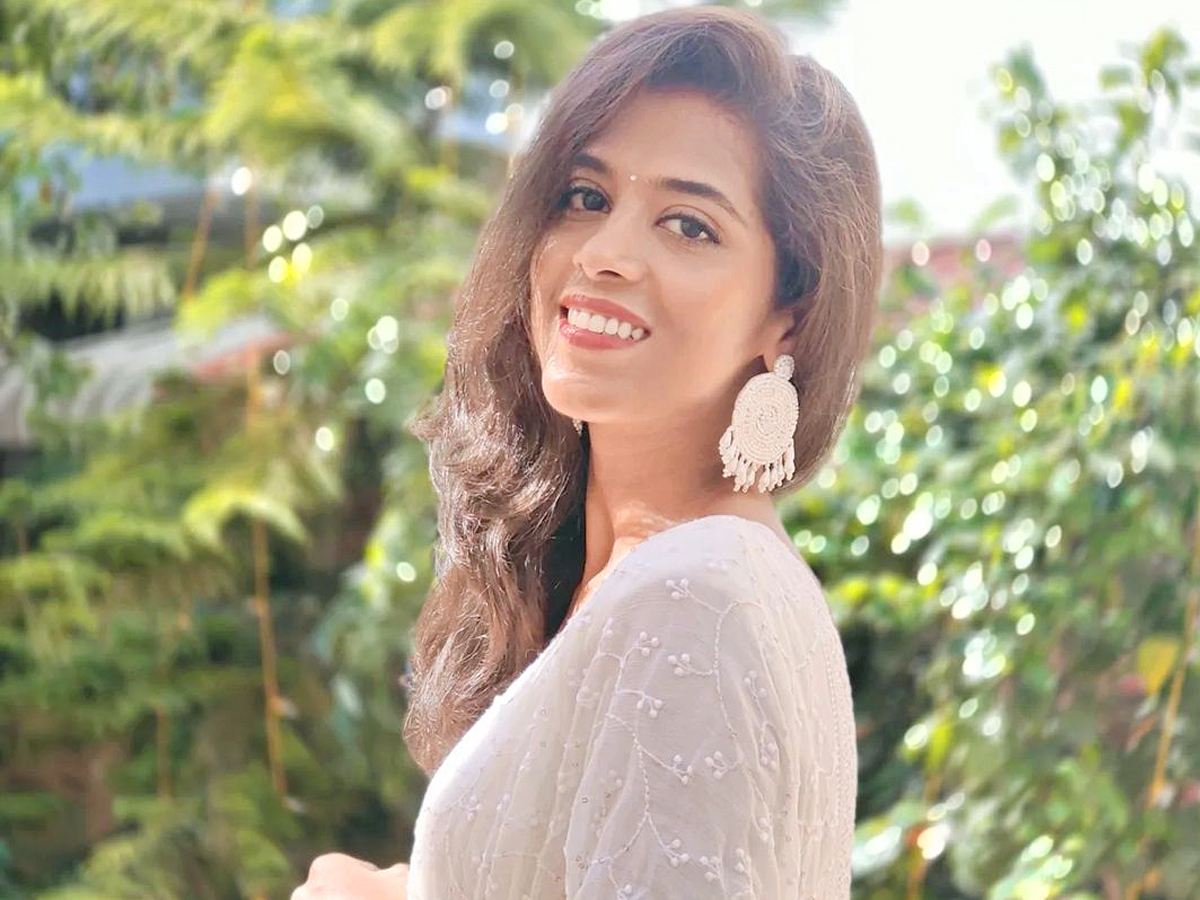 Intresting Facts About Team India Cricketer Washington Sundar sister Shailaja Photos17