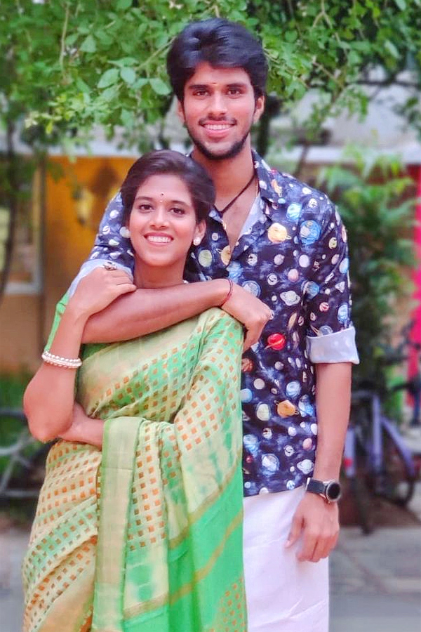 Intresting Facts About Team India Cricketer Washington Sundar sister Shailaja Photos9