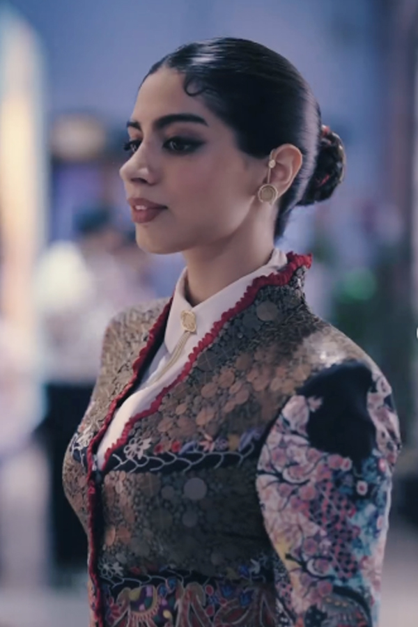 Khushi Kapoor Vintage Look Photos Goes Viral14