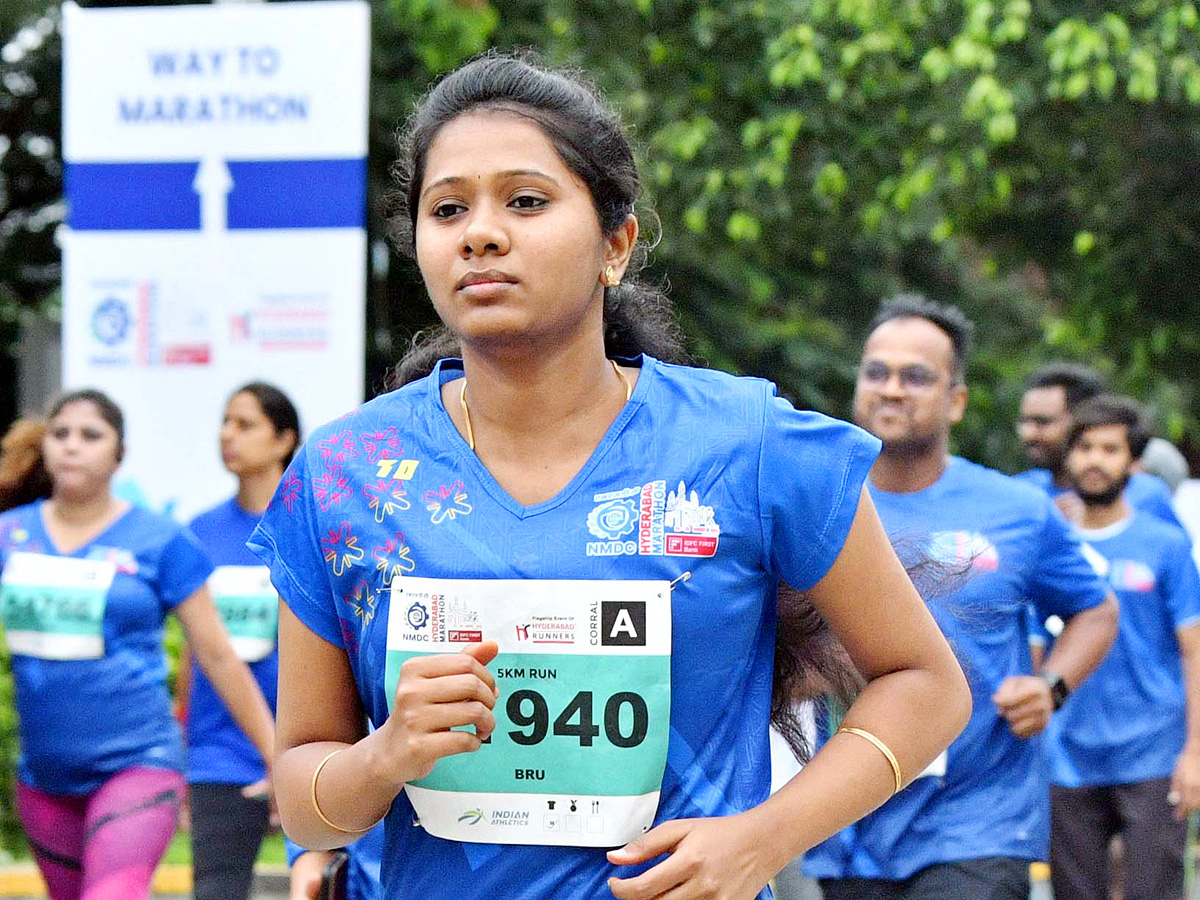 NMDC HYDERABAD MARATHON 2024 5K RUN At Hitex Exhibition Ground At Madhapur Photos10